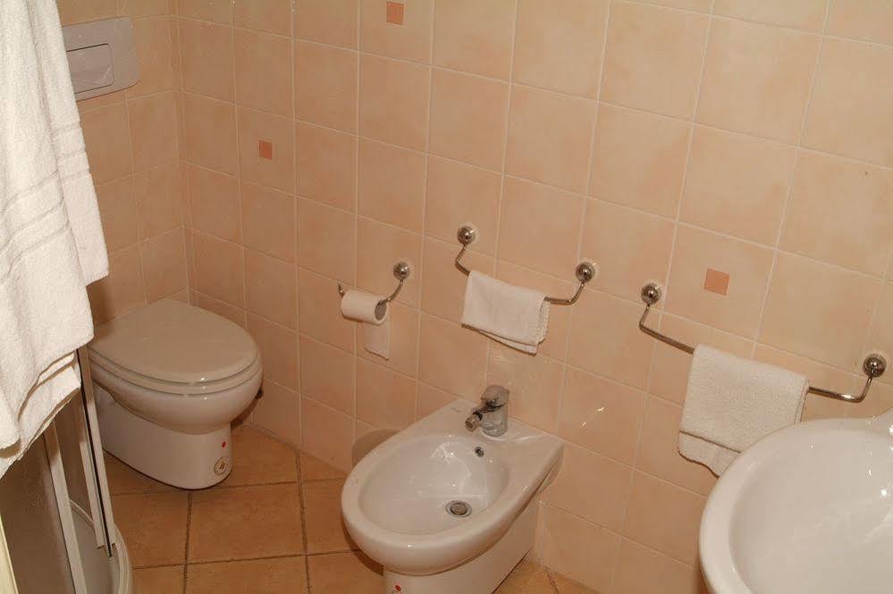 Ortigia Camere Con Vista Da Giulio B&B 锡拉库扎 外观 照片